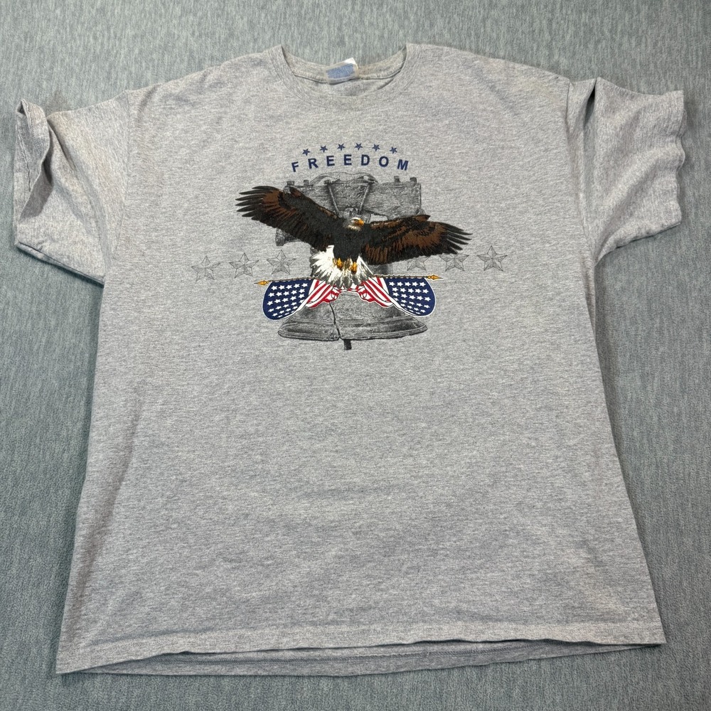 Hanes T-Shirt Mens XL Gray Freedom Eagle Liberty Bell Patriotic Graphic USA
